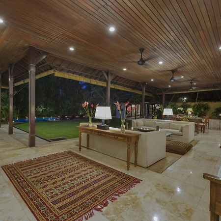 Villa Eight Seminyak Szoba fotó